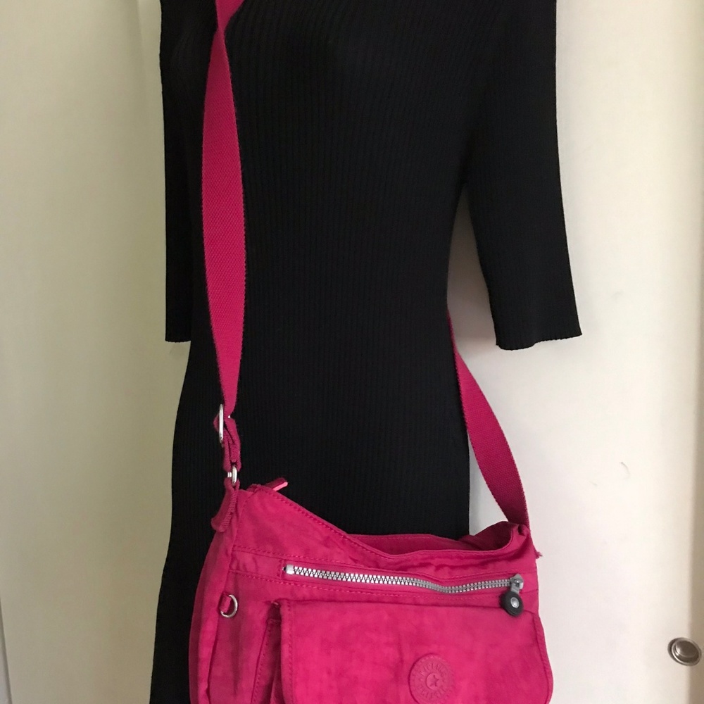 Kipling Cross Body - Picture 7 of 8